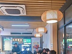 -郑记•不夜城烧烤•龙虾•虾蟹(黄鹤楼店)