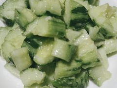 -渝信川菜 · 川味家常菜(长安店)