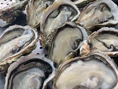 -蚝哥花姐湛江烤生蚝(美丽湾市场店)