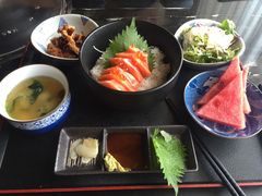 -左舞日本料理