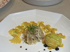 -世博源公馆·本帮融合菜·主题包厢·江景餐厅