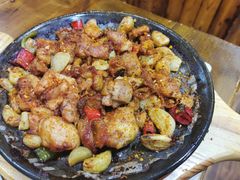 -老东镇啤酒屋海鲜加工·蒸汽海鲜·海鲜烧烤(台东店)