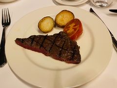 牛扒-香港赛马会双鱼河会所