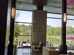 -上海怡沁园度假酒店