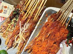 -威记烧嘢·南宁烧烤·超级生牛(绿地店)