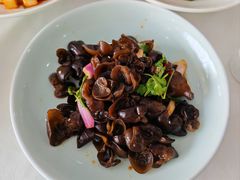 -九头鸟酒家(东高地店)