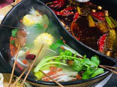 -灌县老妈砂锅串串香(万科红生活广场店)