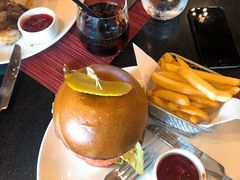 -WOLFGANG PUCK KITCHEN & BAR(迪士尼小镇店)