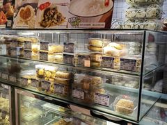 -白玉兰食品甜凤店(合生汇店)