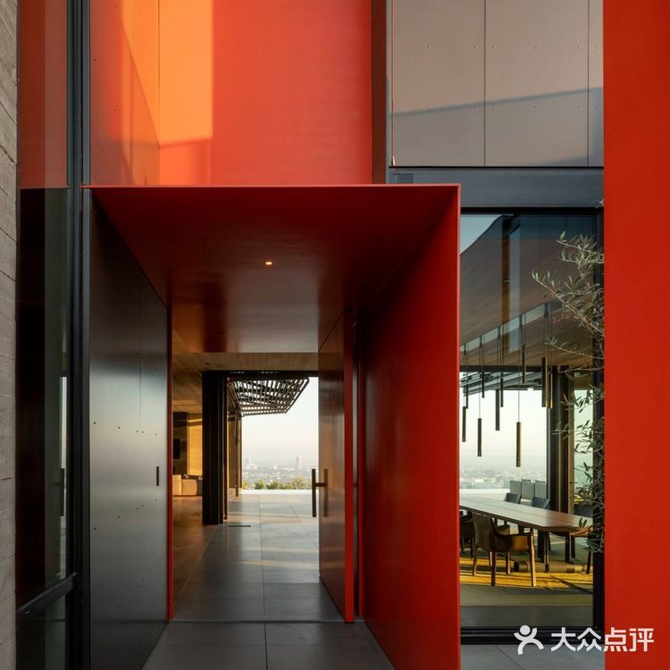 JW Los Cabosi海滨度假村 从建筑正面乍