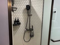 -索菲亚S轻奢HOTEL(广州花地湾地铁站店)