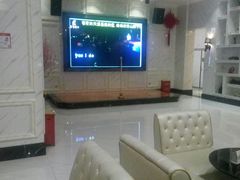 -皇马纯KTV·量贩·聚会(民治店)