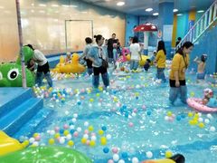 -楠木种子游泳馆(李沧万达店)