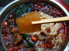 -炳记牛味粉店(四坊路店)