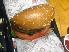 -The Habit Burger Grill 哈比特汉堡(爱琴海店)