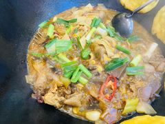 -曹丞相·地锅鸡·地锅鱼(武林店)