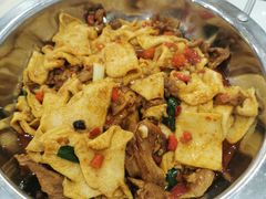 -湖南人家湘菜馆(镇江路店)