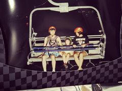 -圣淘沙天际线斜坡滑车