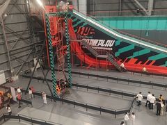 -极限PLAY运动娱乐新世界·团建派对潮玩休闲馆·室内蹦极高空游乐园