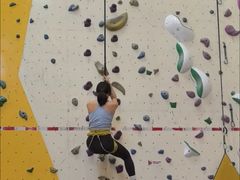 -问山MountQuest攀岩馆