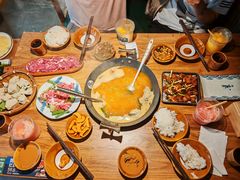 -贵厨酸汤牛肉(小十字店)