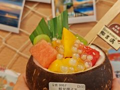 -椰吉满•鲜椰饮品(侨港黑金冠好店)