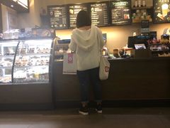 -星巴克(北京西站5号候车室)