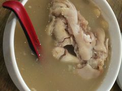 -雷祖芳老妈蹄花店