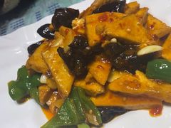 -柴窝堡辣子鸡(文艺路店)