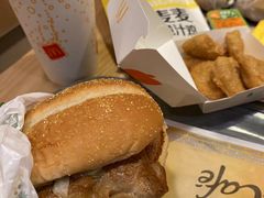 -麦当劳(杭州西湖银泰百货店)