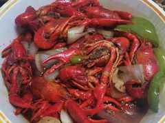 -龙虾风暴(松江店)