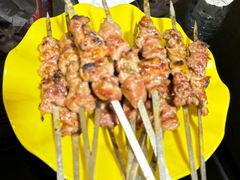 -烤肉小伙烤肉店