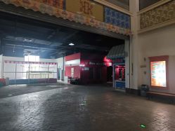 -成都星期8小镇(江宁南路店)