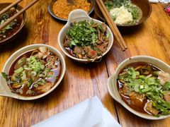 去油香卤肥肠-老瓦房冷锅串串(文殊院店)