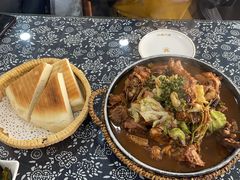 -八两八金·莱芜特色炒鸡(市南漳浦路店)