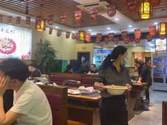 大堂-刘记大块烤羊腿餐吧(北沙滩店)