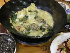 -岩泊渡桂鱼楼活鱼馆