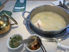 -粤顺渔坊·中山脆肉鲩火锅(清湖店)