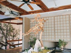 -蜜桃餐厅·伴山(湖滨商业街店)