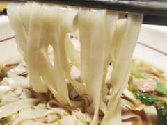 -呷佬·长沙手工米粉(金沙江路店)