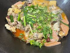 -老刘生态大鱼坊铁锅炖鱼(赛马场店)