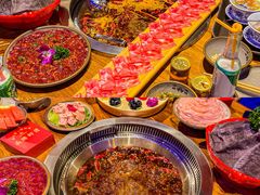 -城墙拐拐火锅(三峡广场黑金冠店)