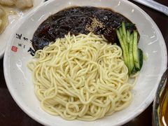 -服务大楼冷面(延大店)