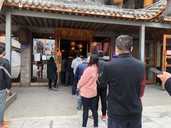 依然排队-小街天府(西工小街店)