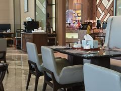 大堂-前海华侨城JW万豪酒店·都会尚膳自助餐厅·牛排海鲜酒水畅飨