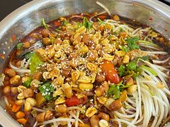 -周良天山牛杂城(天山路总店)
