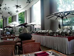 -芽庄日出海滩水疗酒店