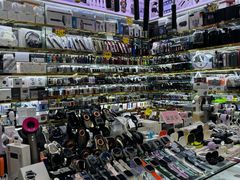 -华强北赛格通信市场批发档口(赛格康乐大厦店)