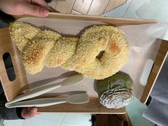 -奈雪的茶(亨特国际广场店)