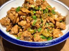-廖师傅大蒜炒腊肉(袁家岭店)